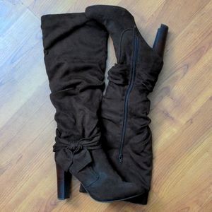 Calf High Faux Suede Heeled Boots Size 11